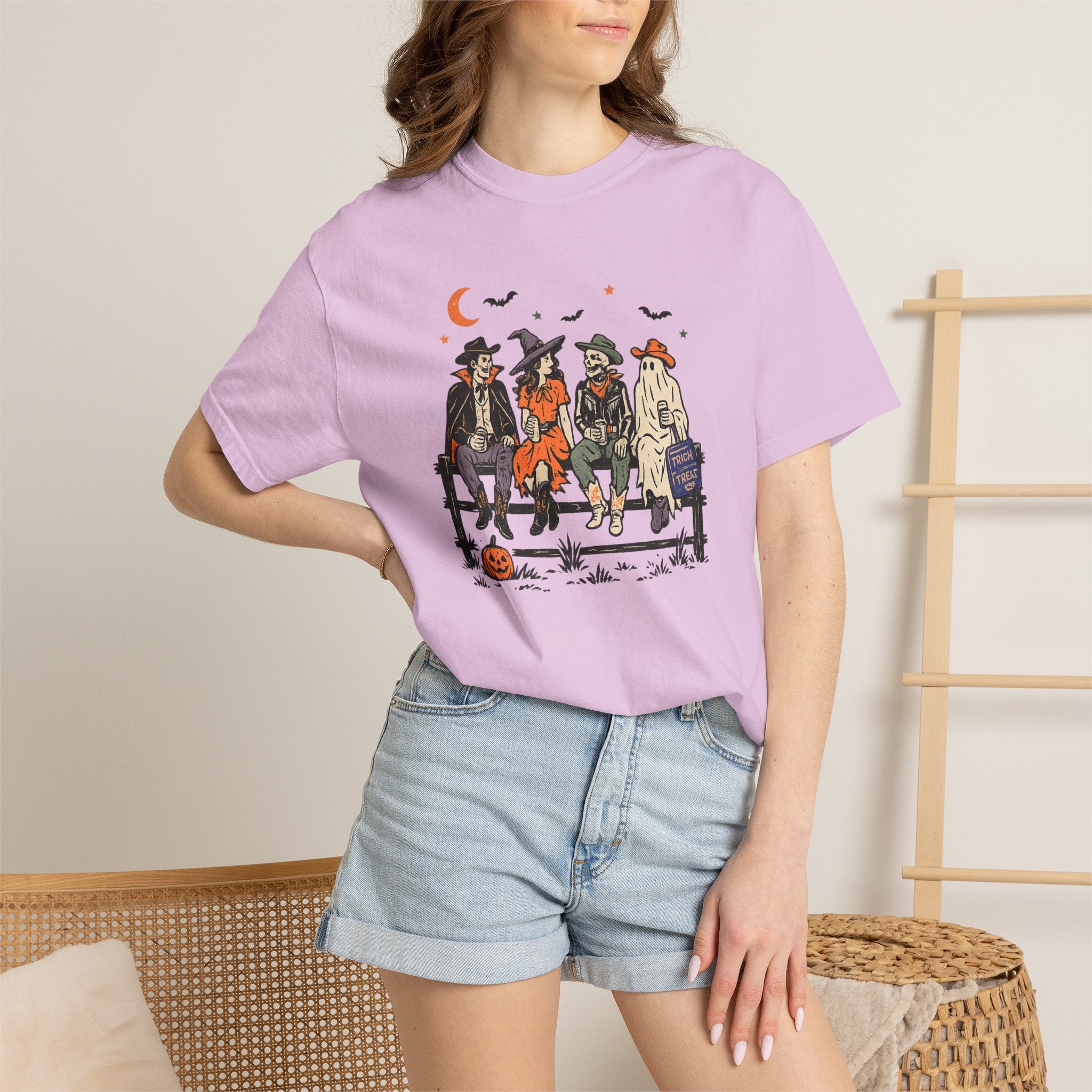 Halloween Witch Friends T-Shirt — Cute Vintage Trick-or-Treat Illustration