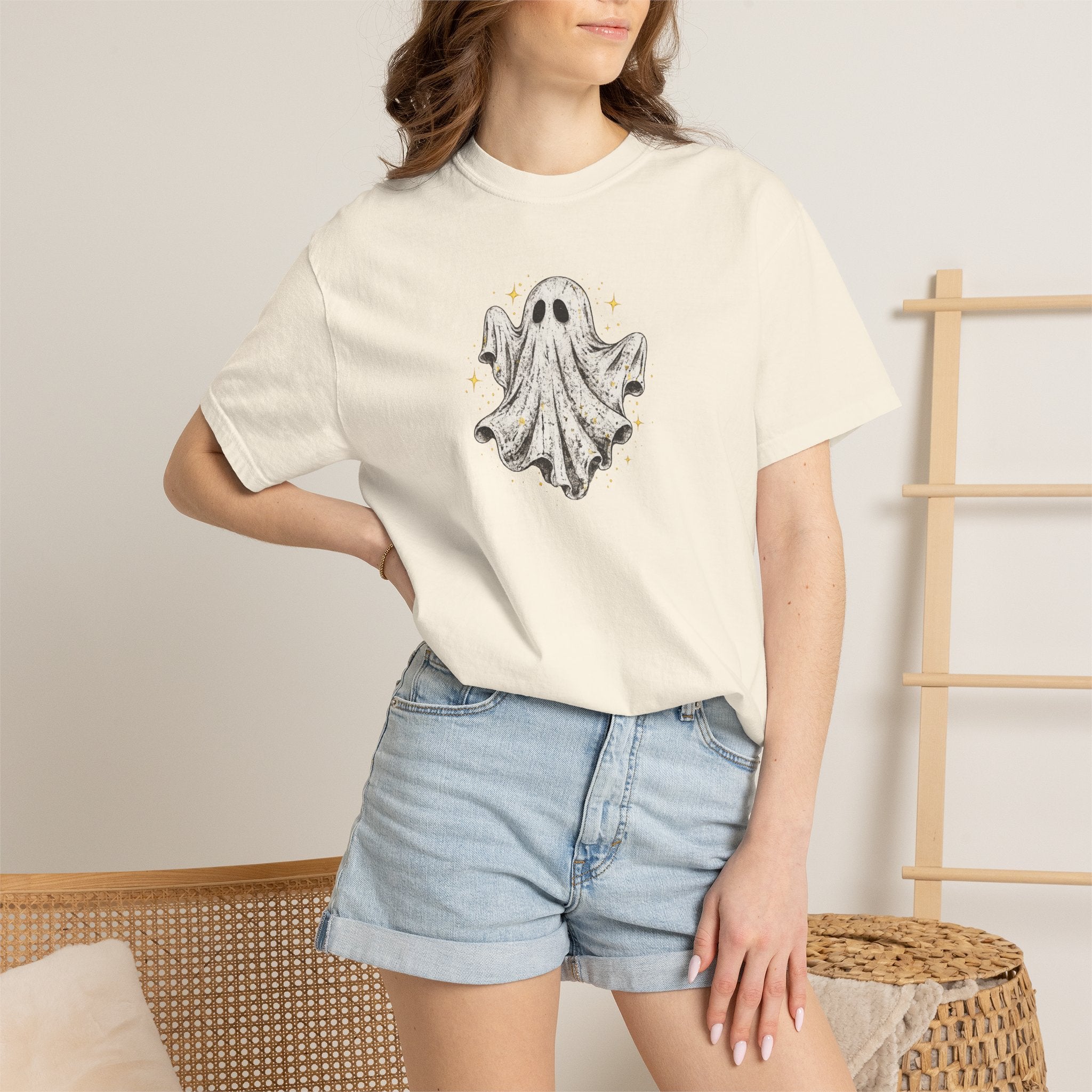 Ghost Illustration T-Shirt — Cute Vintage Halloween Tee