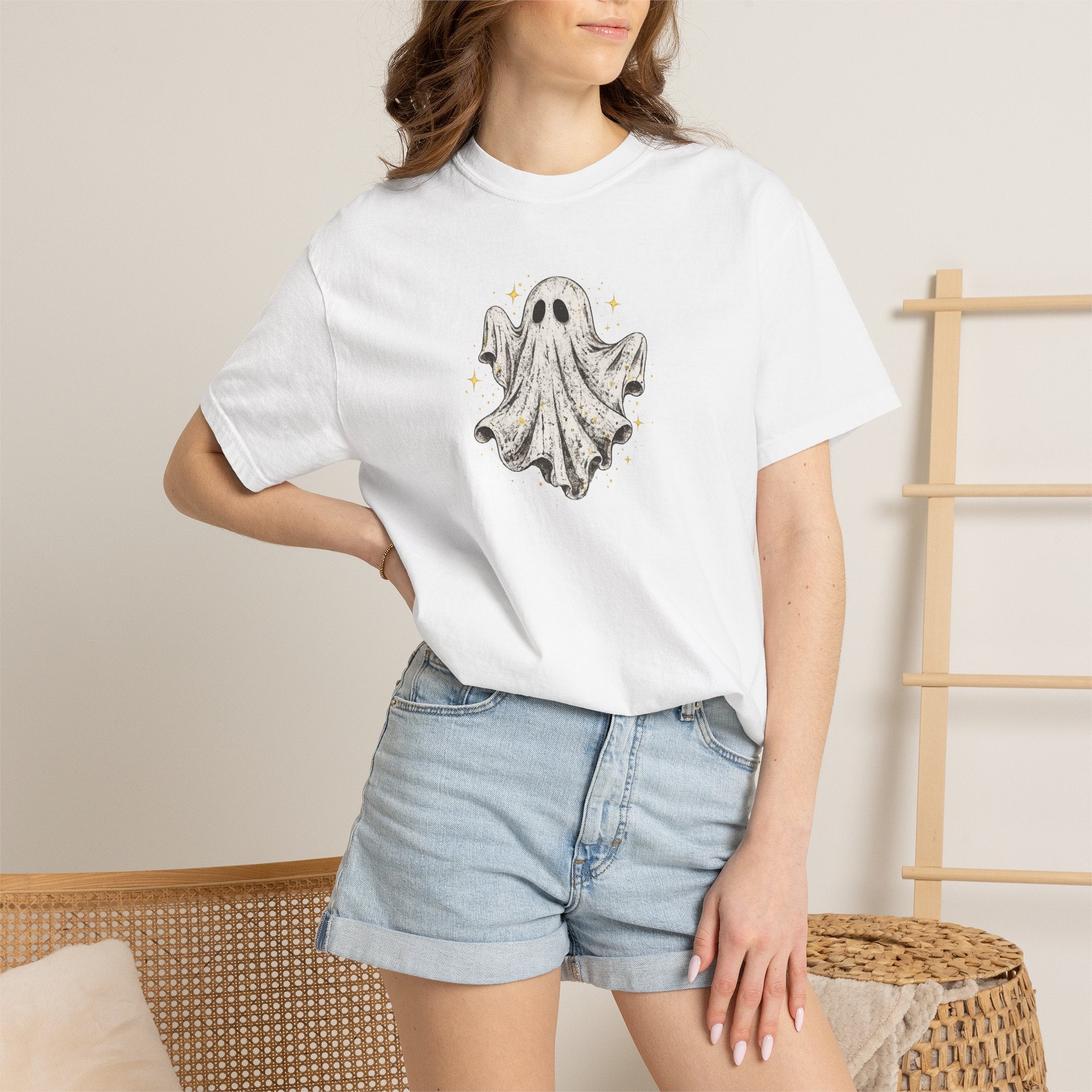 Ghost Illustration T-Shirt — Cute Vintage Halloween Tee