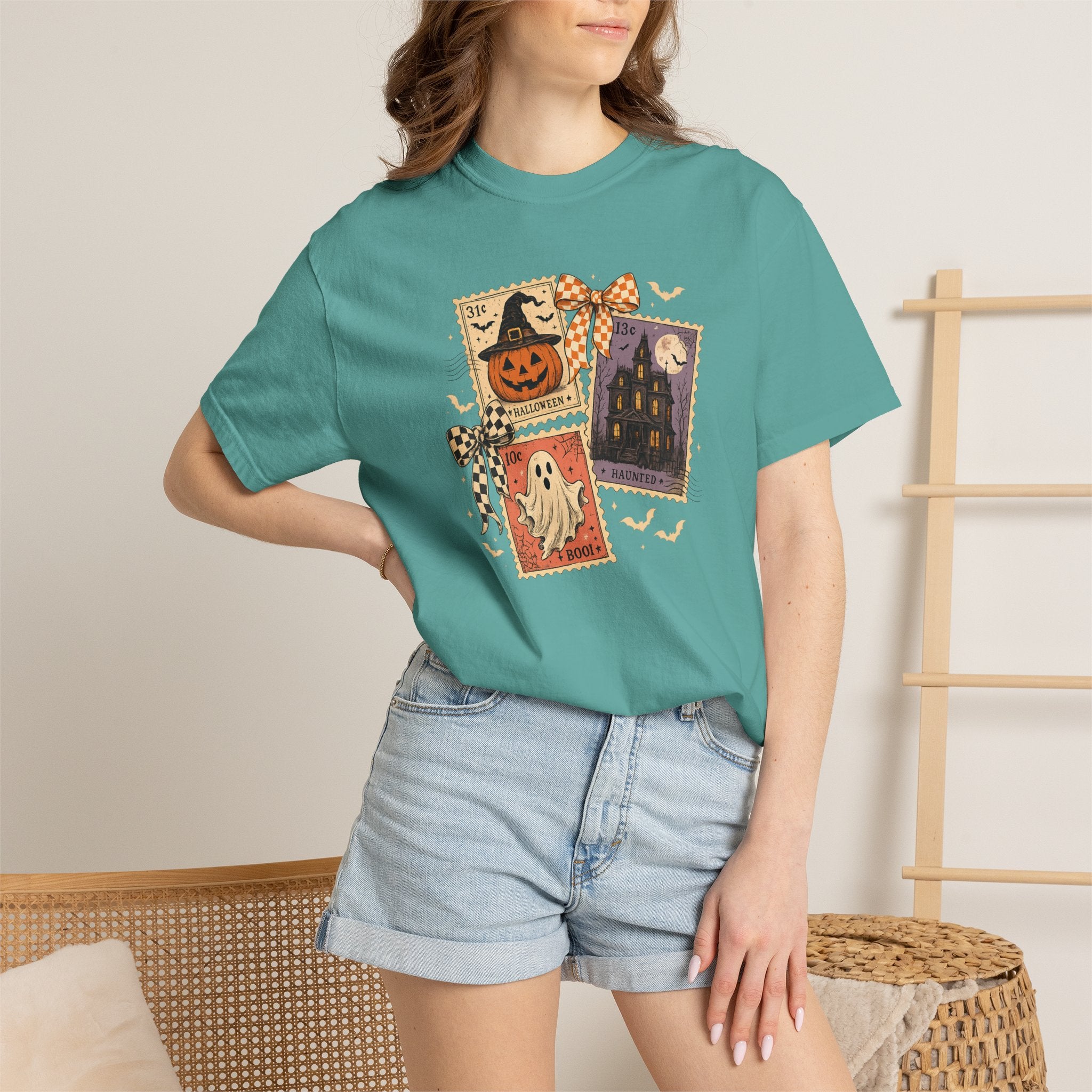 Halloween Postcard T-Shirt — Vintage Jack-o'-Lantern & Ghost Graphic