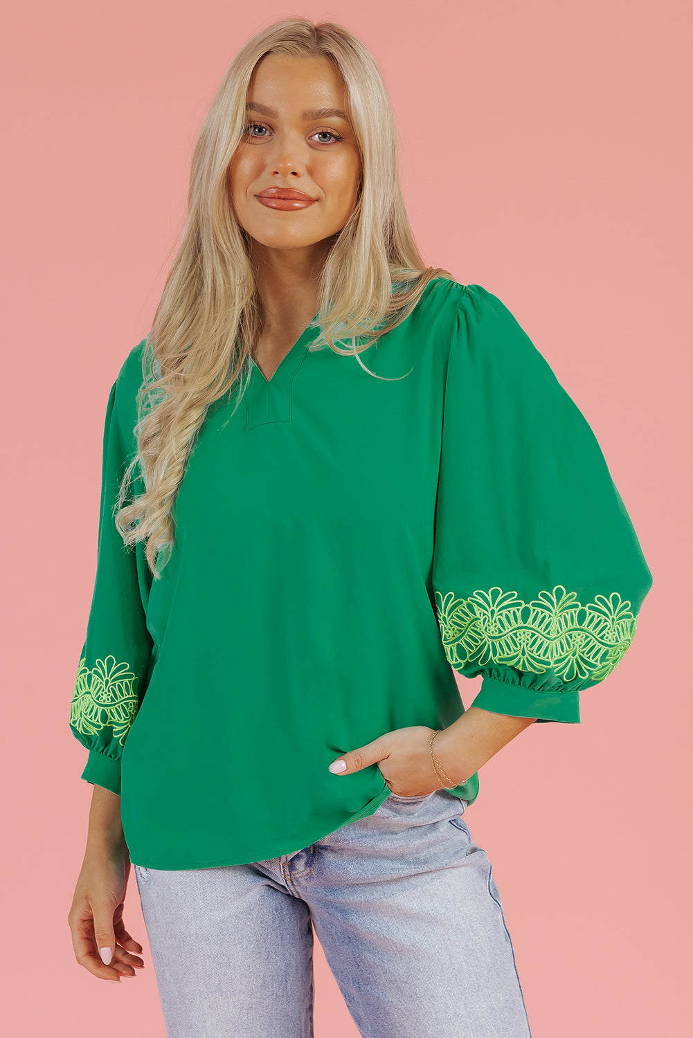 Green Contrast Floral Embroidered 3/4 Sleeve Notched V Neck Elegant Blouse